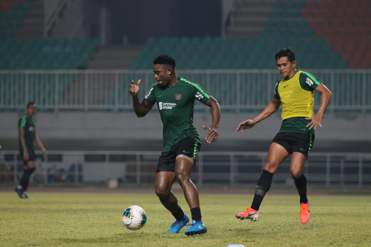 Padahal Digadang-gadang sebagai Aset Menjanjikan, 3 Striker Ini Malah Gagal Bersinar Usai Pilih Dinaturalisasi Timnas Indonesia
            - galeri foto