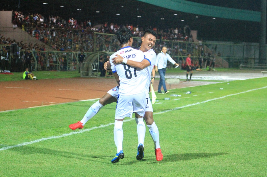 Arema FC Melaju Ke Final