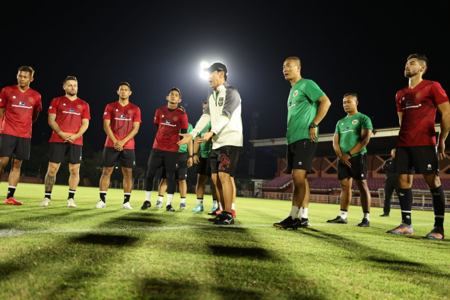 Timnas Indonesia Jalani Latihan Perdana Di Surabaya