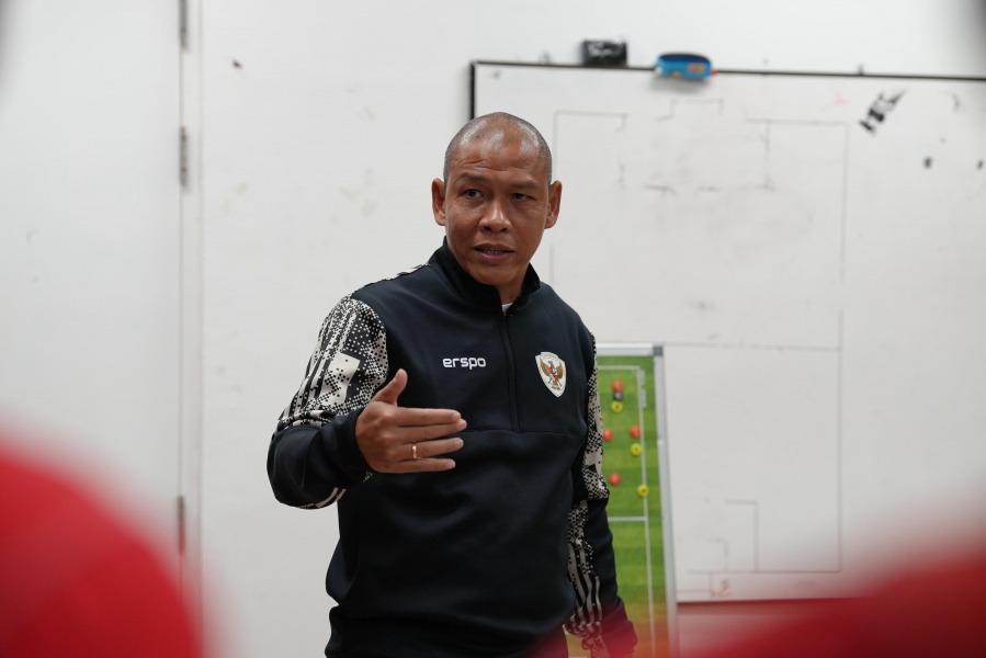 Nova Arianto: Persiapan Timnas Indonesia U-16 Memasuki 75 Persen ...