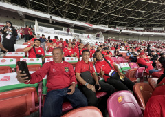 Yayasan Bakti Sepak Bola Indonesia bersama PSSI Undang Legenda Timnas Nonton di GBK